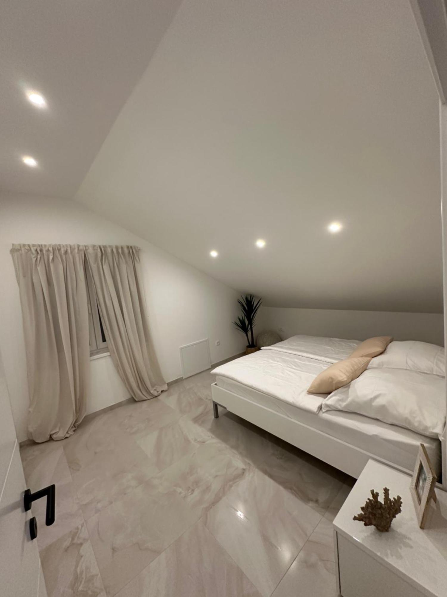 Mio Apartment *
